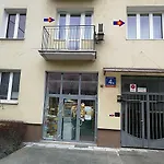 Velvet Kopinska